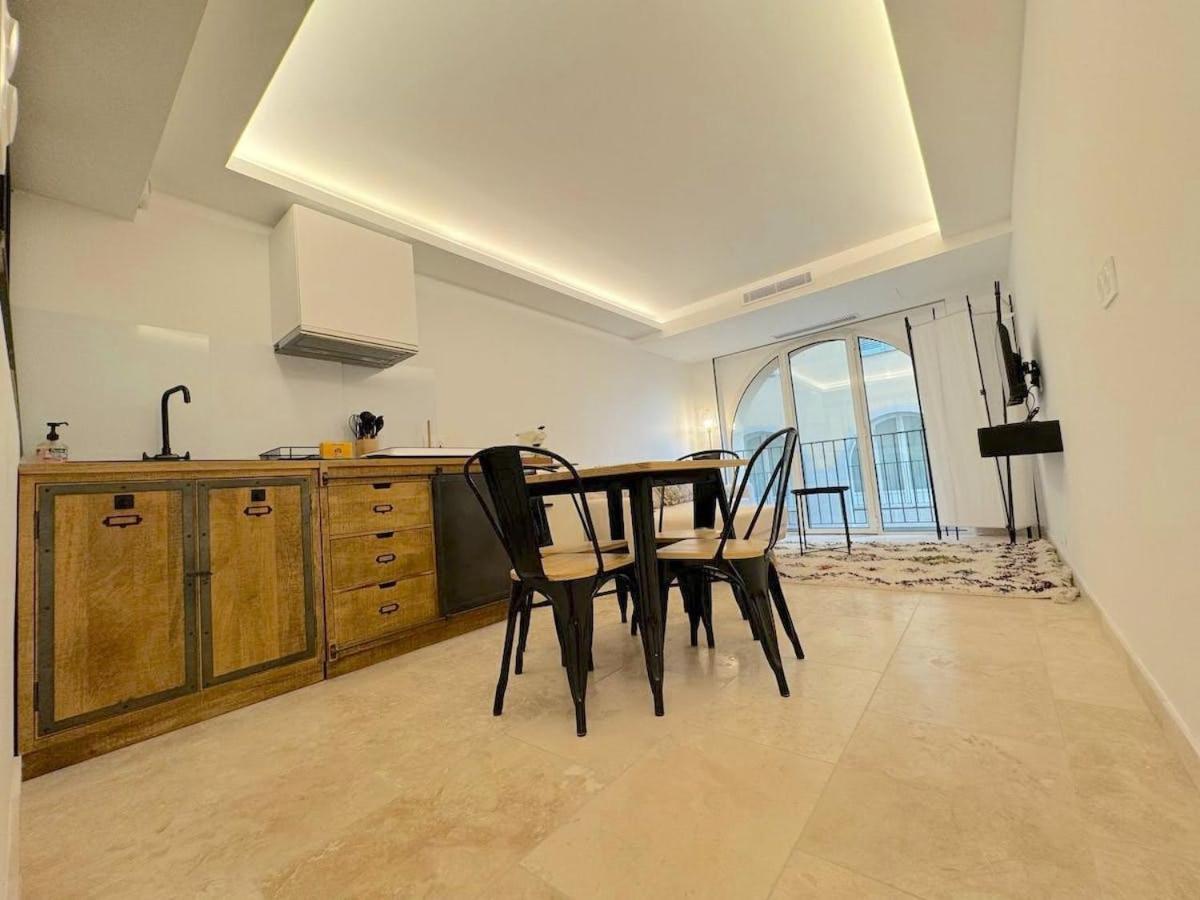 Appartamento Magnifique 3p Coeur Du Vieux Nizza